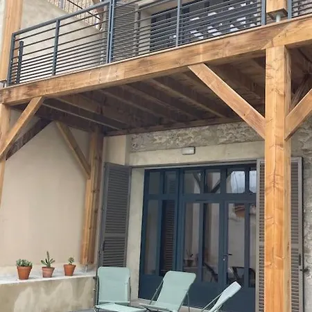 Prázdninový dům Les Clochers, Maison 3 Etoiles, Terrasse, Et Montagne Saint-Génis
